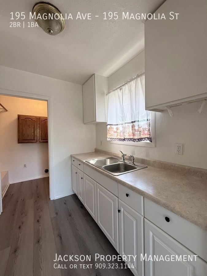 195 Magnolia Ave - Photo 6 of 13