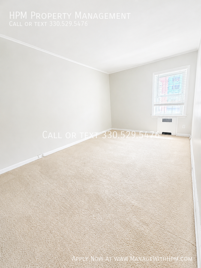 3363 Warrensville Center Rd - Photo 3 of 6