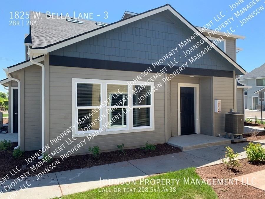 1825 W Bella Ln #3 - Photo 2 of 19