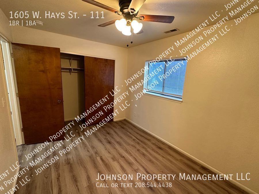 1605 W Hays St #111 - Photo 6 of 13