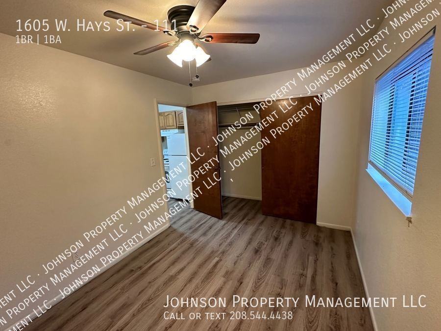 1605 W Hays St #111 - Photo 7 of 13
