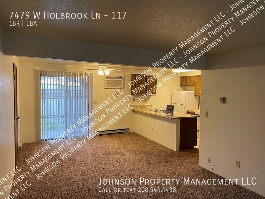 7479 W Holbrook Ln #117 - Photo 7 of 11