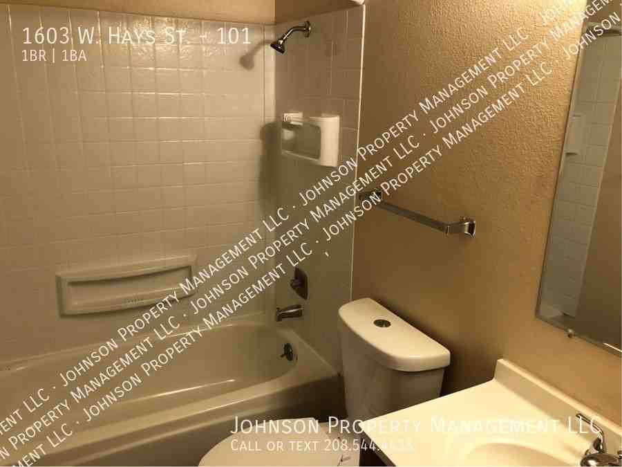 1603 W Hays St #101 - Photo 7 of 10