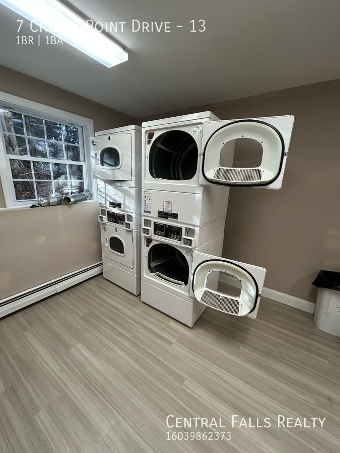 7 Crown Point Dr #13 - Photo 5 of 7
