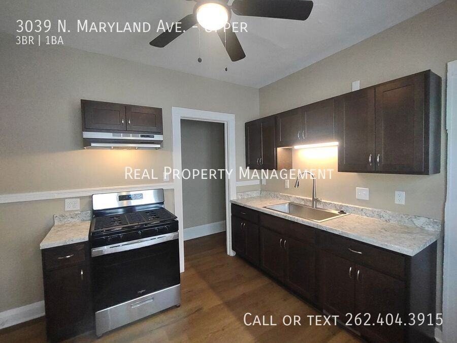 3039 N Maryland Ave - Photo 6 of 17