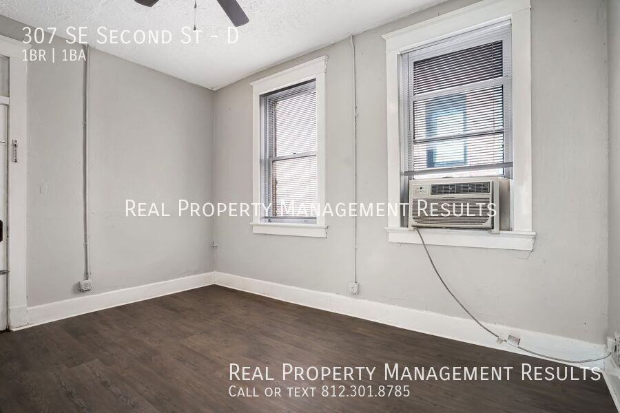 307 Se 2nd St #D - Photo 3 of 14