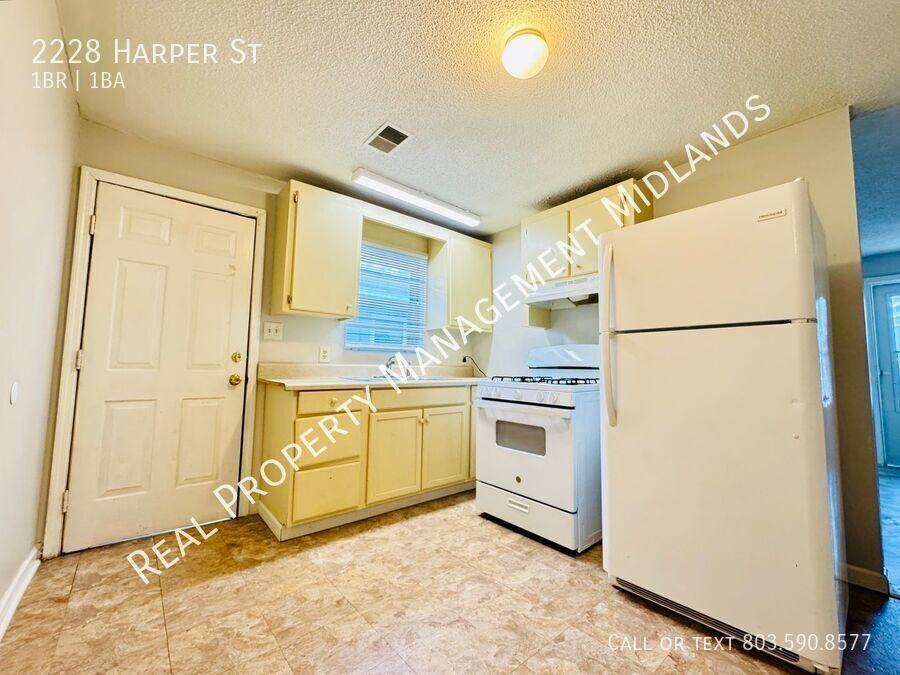 2228 Harper St - Photo 4 of 8