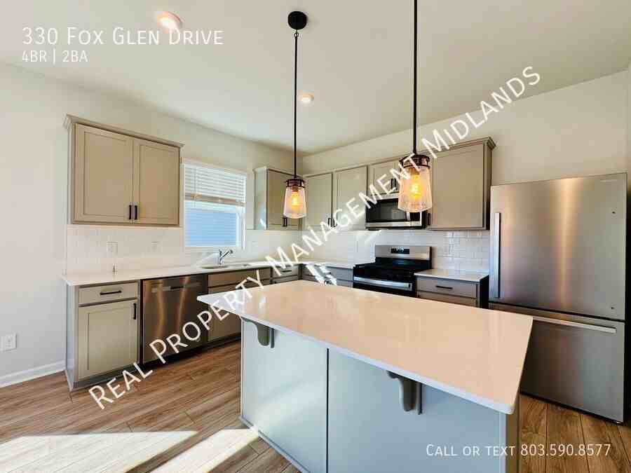 330 Fox Glen Dr - Photo 7 of 16