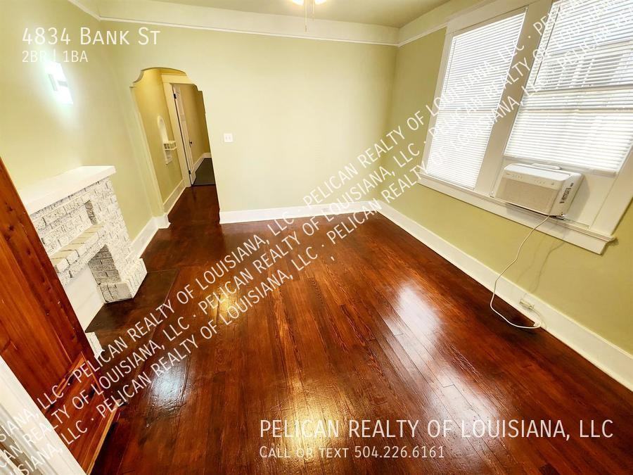 4834 Banks St #4834 - Photo 4 of 16
