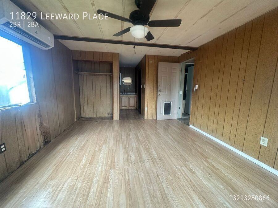 11829 Leeward Pl - Photo 7 of 9