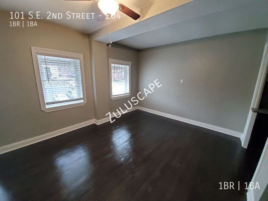 101 Se 2nd St #204 - Photo 7 of 12