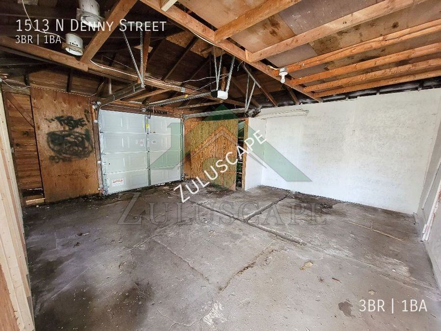 1513 N Denny St - Photo 7 of 17