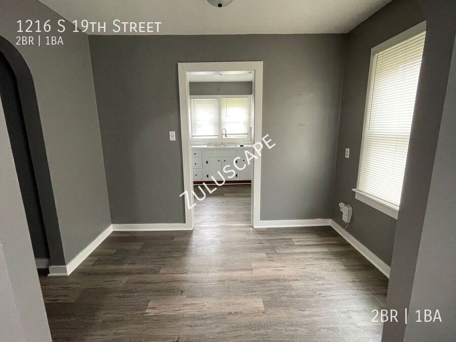 1216 S 19th St - Photo 2 of 9