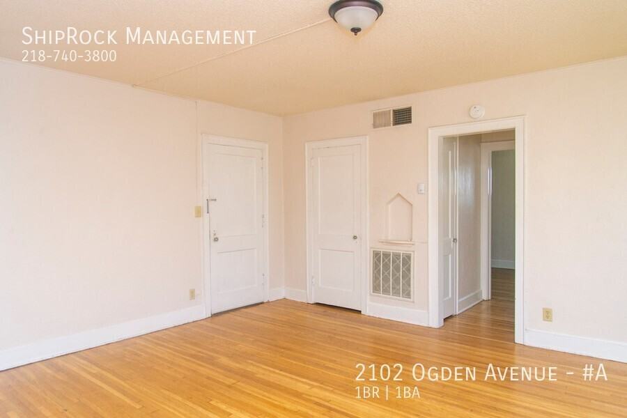 2102 Ogden Ave #A - Photo 4 of 12