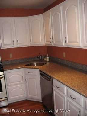 1944 Delancey St - Photo 3 of 16