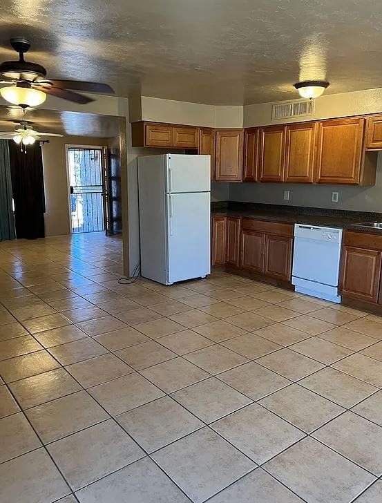 6027 S Lostan Ave #1 - Photo 4 of 15