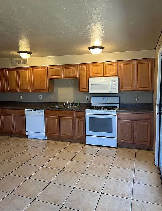 6027 S Lostan Ave #1 - Photo 5 of 15