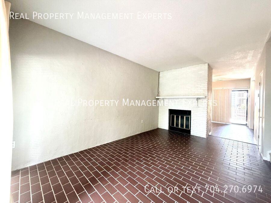 414 W 8th St - Photo 6 of 15