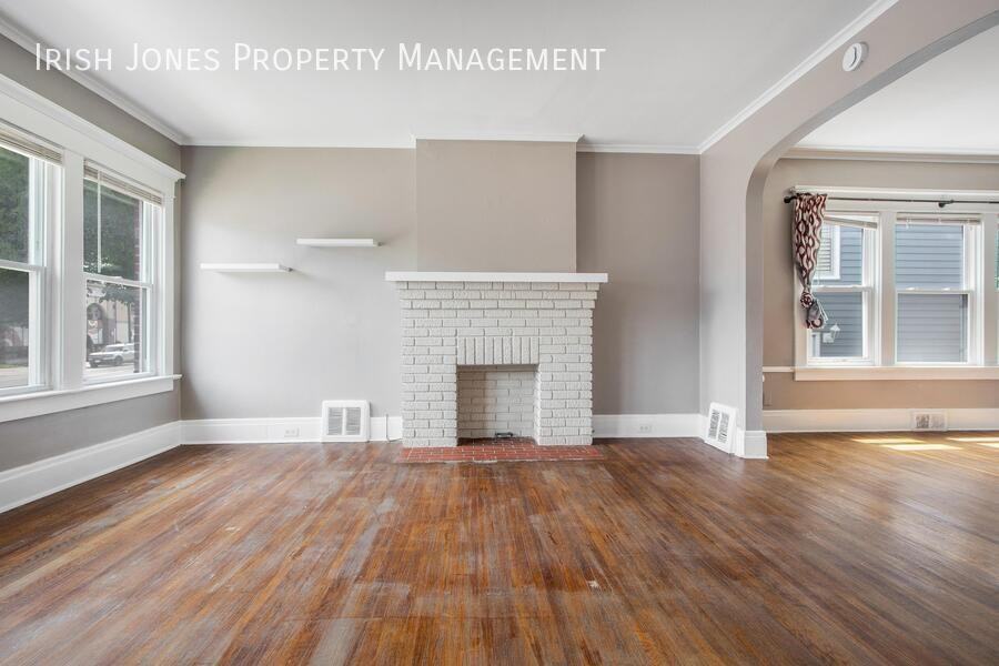 2518 Delaware Ave - Photo 7 of 18