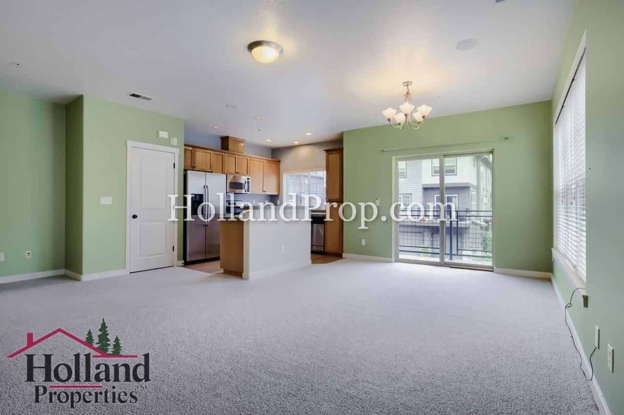 630 Ne Garswood Ln - Photo 4 of 22
