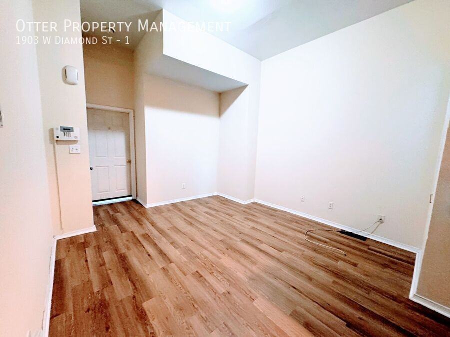1903 W Diamond St #1 - Photo 6 of 30