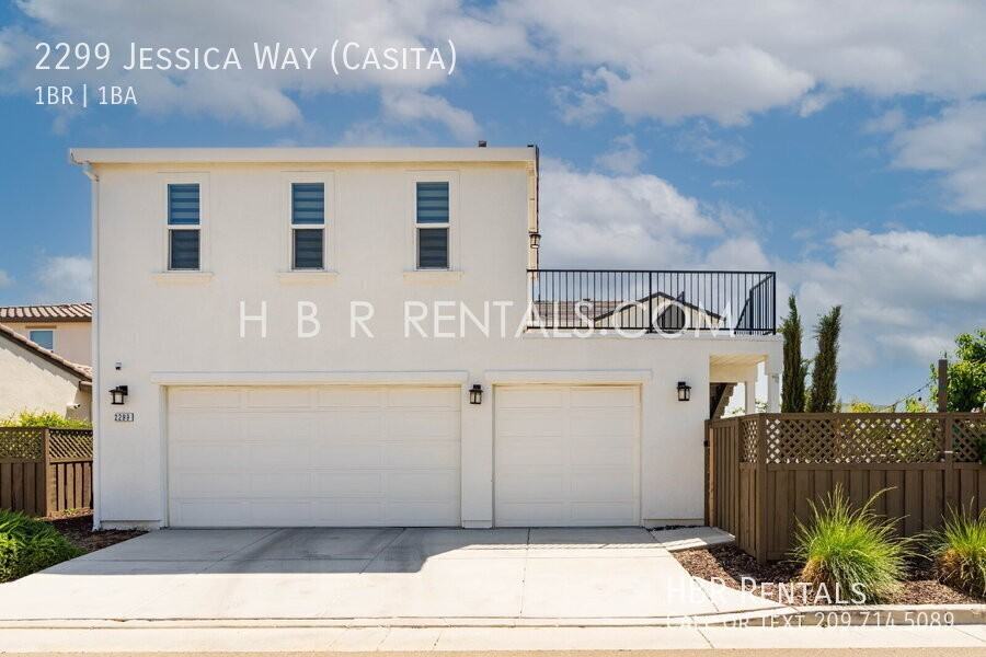 2299 Jessica Way - Photo 2 of 22