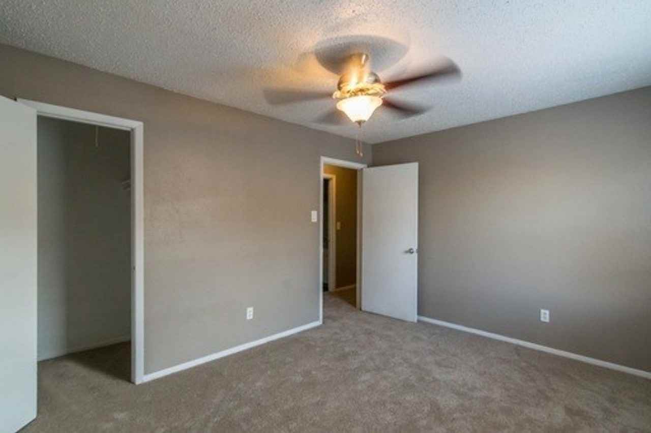 5121 Donnelly Ave - Photo 4 of 16