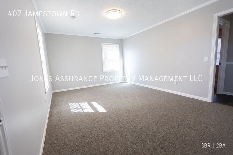 402 Jamestown Rd - Photo 2 of 6