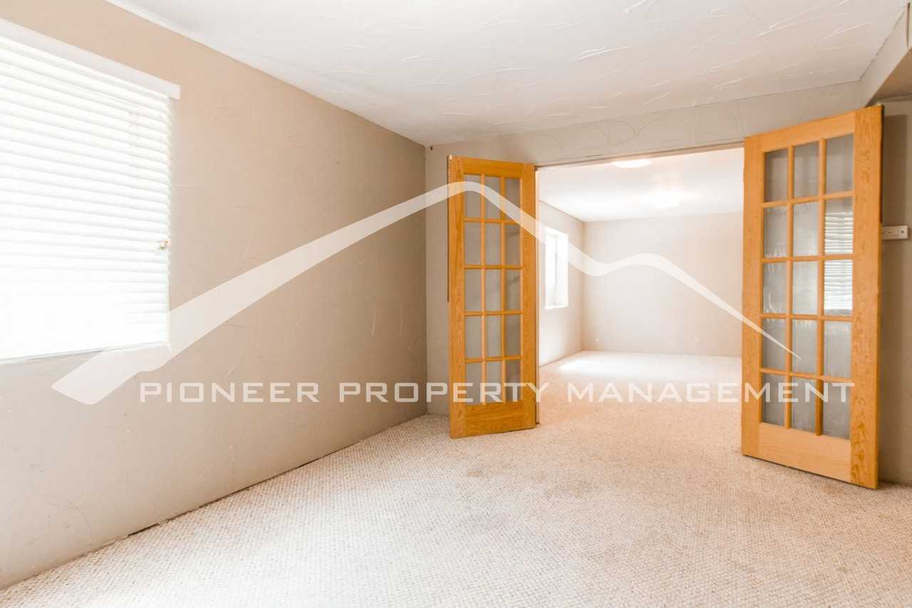 8488 Kalamath Ct - Photo 7 of 16