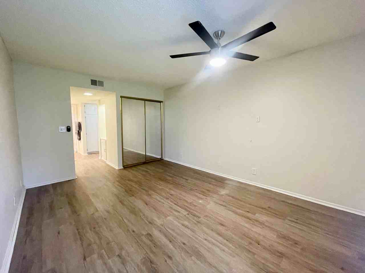 1050 E Ramon Rd #119 - Photo 7 of 19