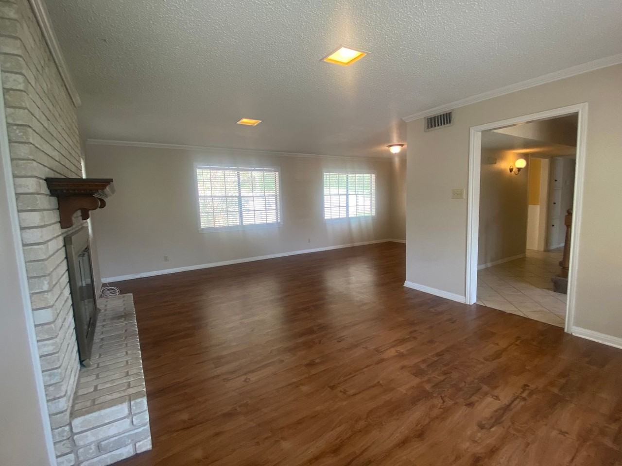 508 E 27th Ave - Photo 5 of 31