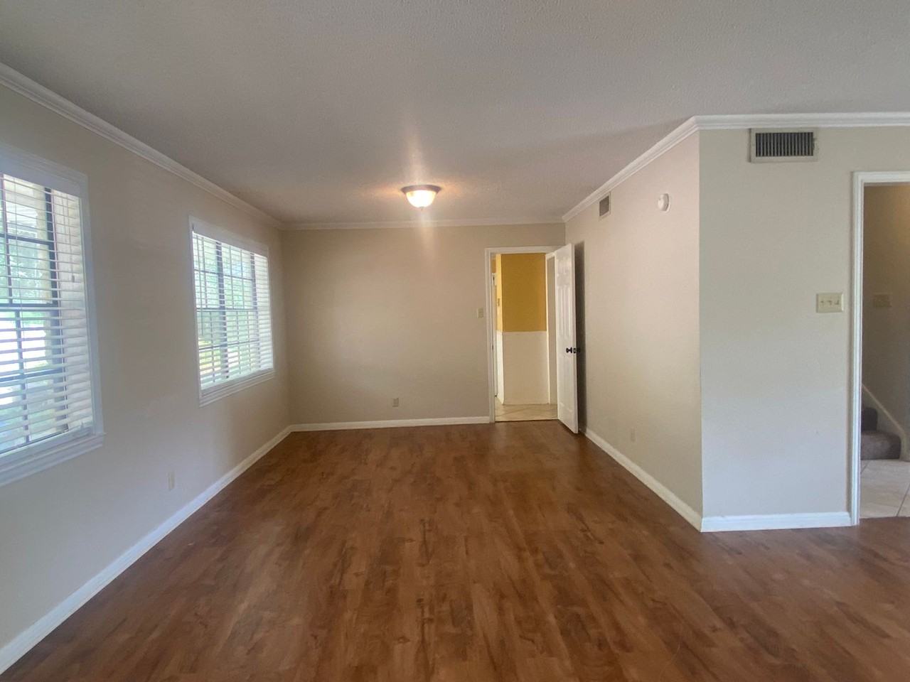 508 E 27th Ave - Photo 7 of 31