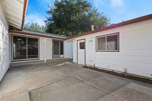 featured image of 1620 Monarch Ln
