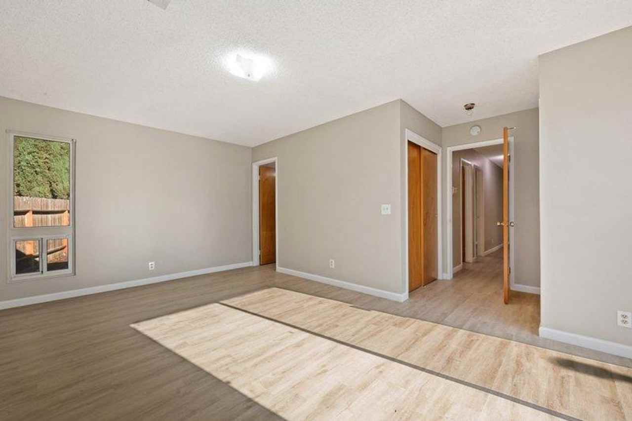 1620 Monarch Ln - Photo 5 of 7