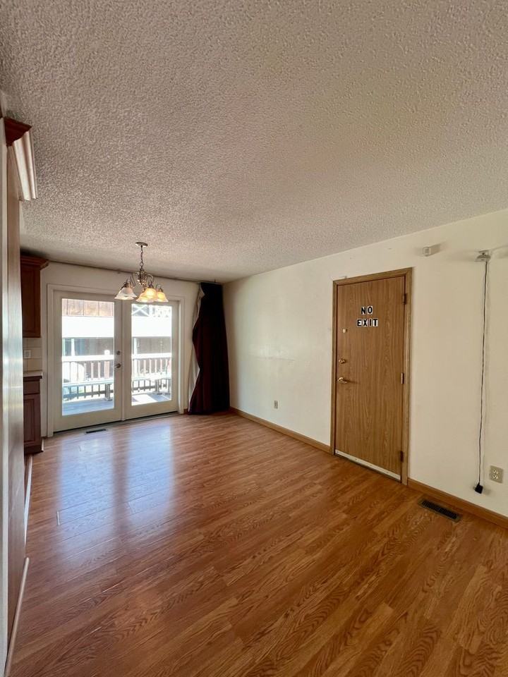 4018 Dunlap Ave - Photo 5 of 14