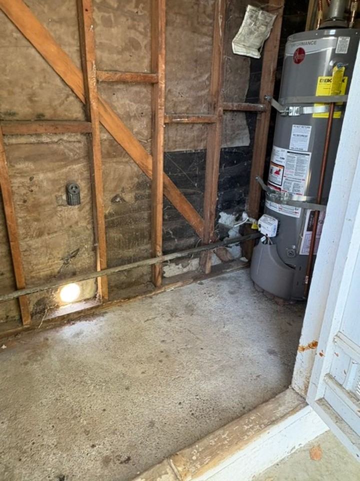 924 Palou St - Photo 3 of 6