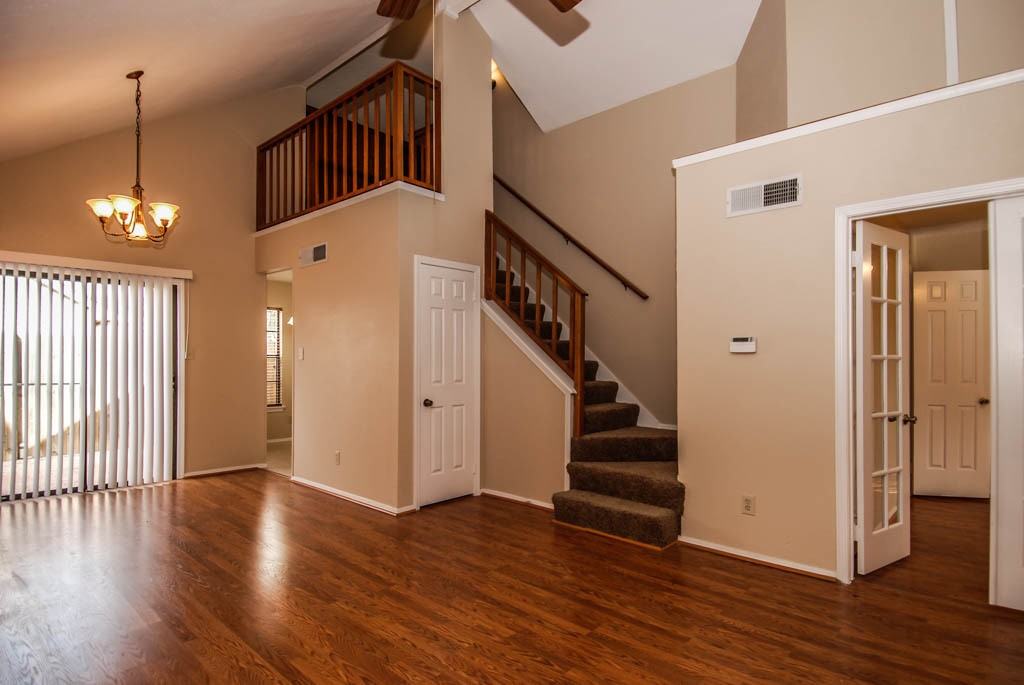 2984 Harbinger Ln - Photo 2 of 32