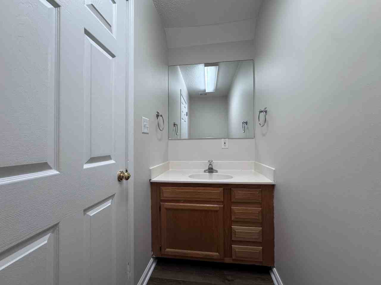 409 W 14th St #9 - Photo 7 of 21