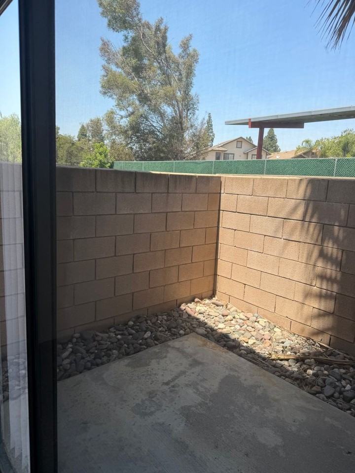 3241 Triumph Ln - Photo 7 of 37