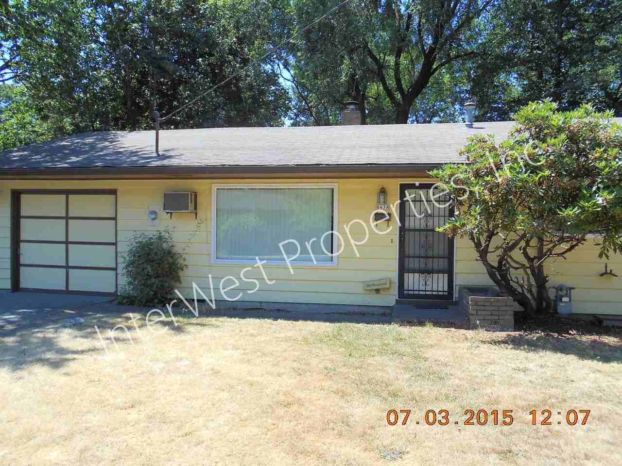 8438 Se Market St - Photo 2 of 20