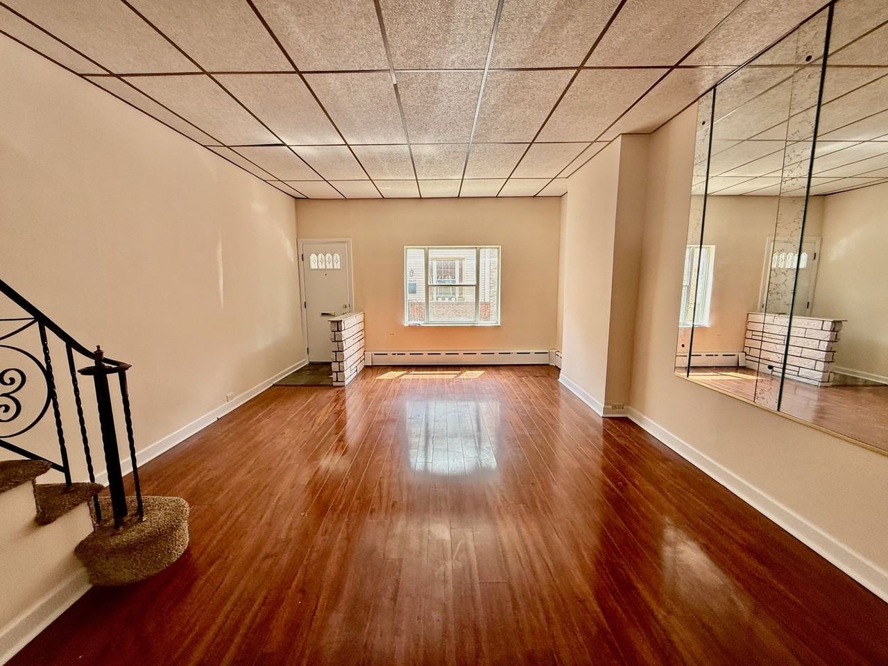 2416 S Juniper St - Photo 6 of 39
