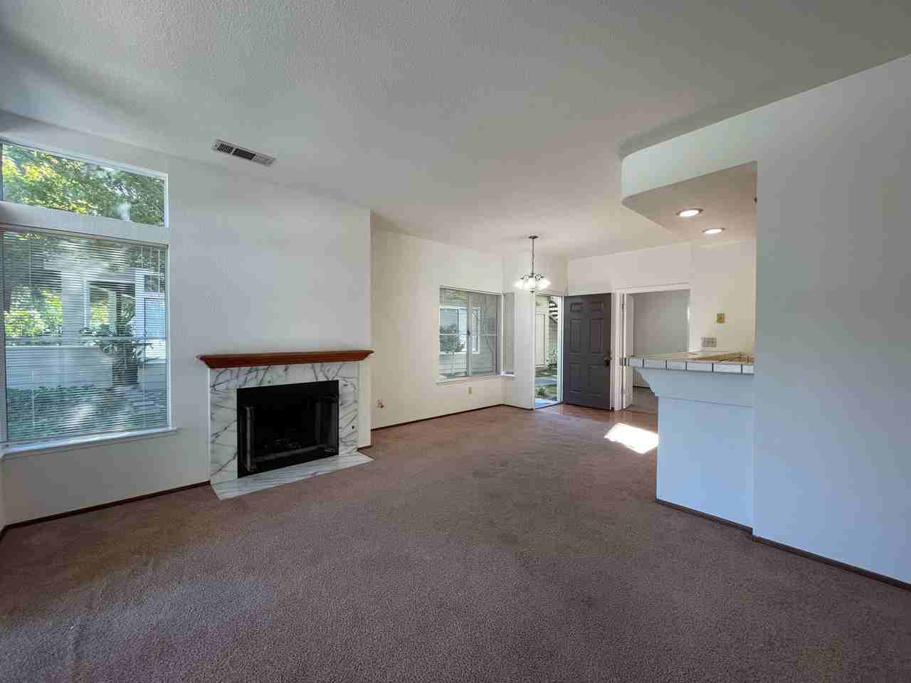 1625 Parkview Green Cir - Photo 4 of 13