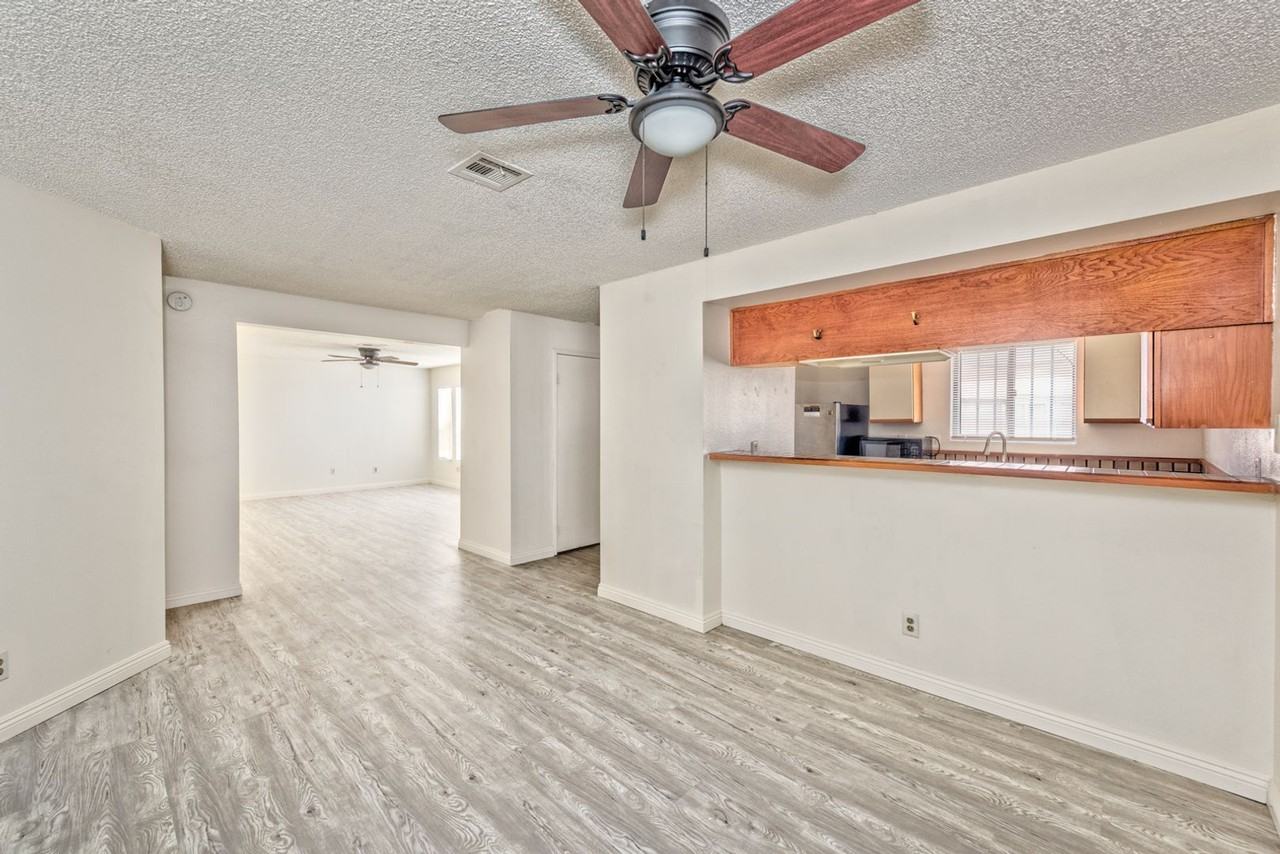 2080 Karen Ave Unit B63 #B63 - Photo 3 of 15