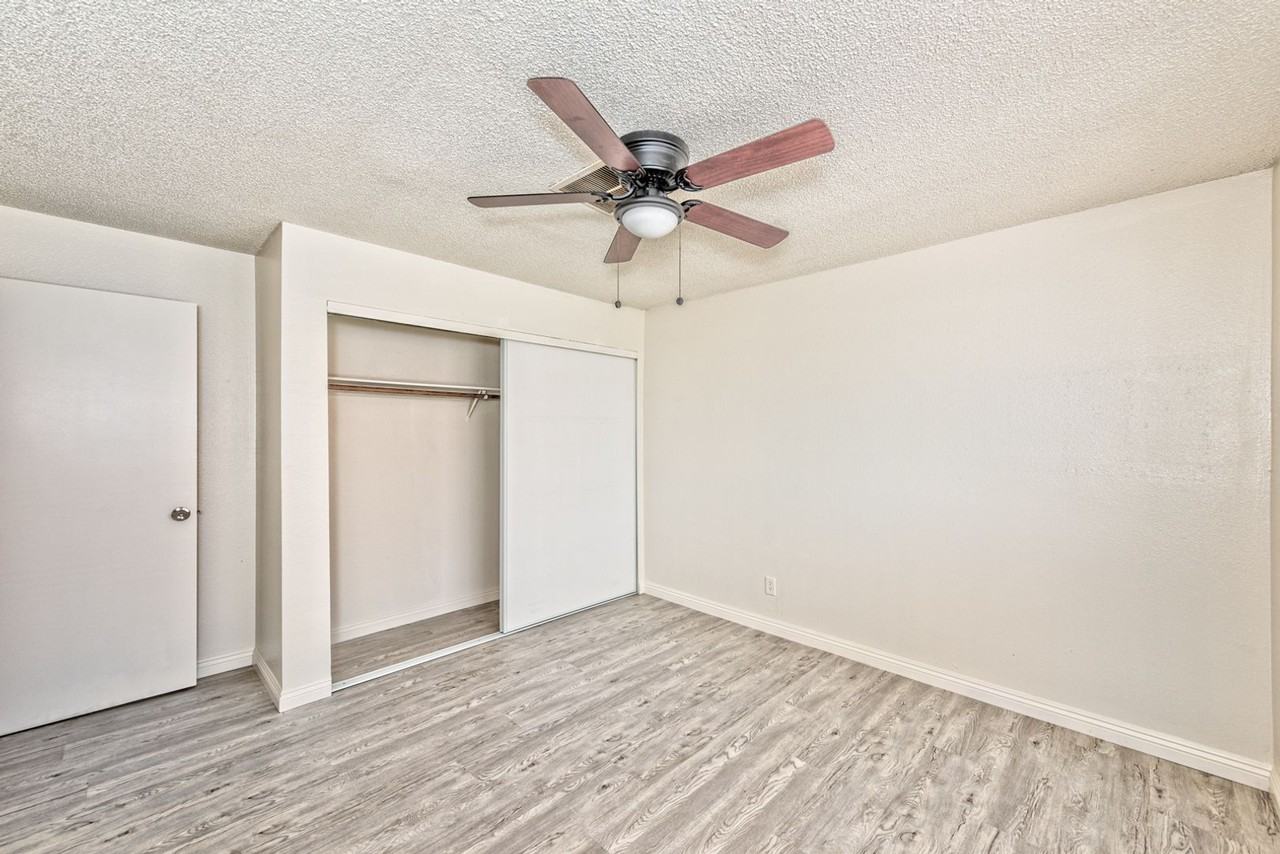2080 Karen Ave Unit B63 #B63 - Photo 6 of 15