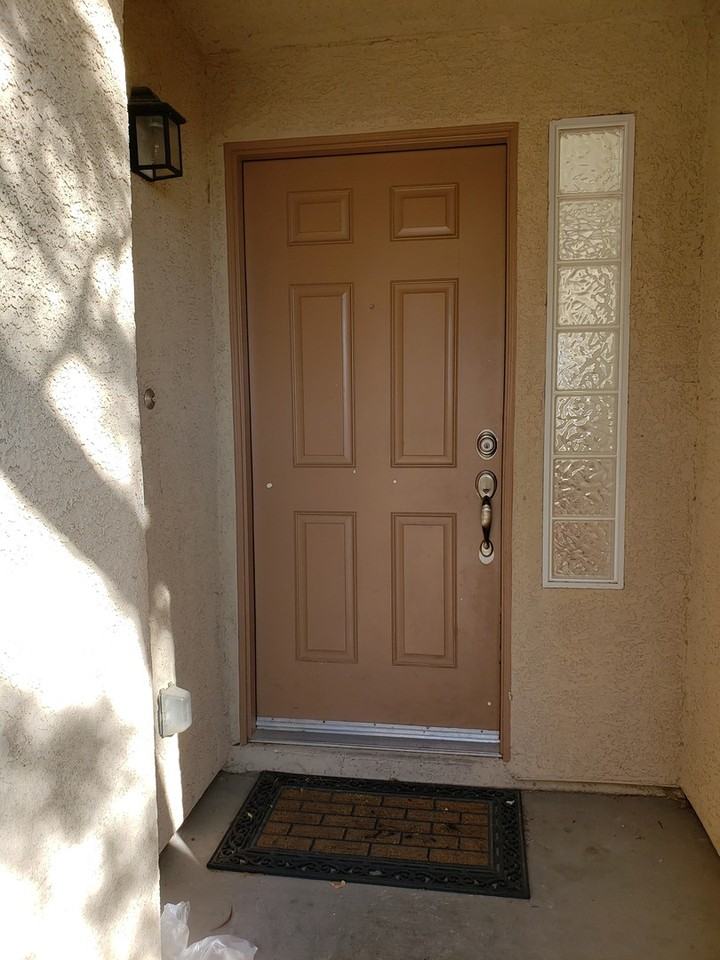 8904 Nautilus Vista Ct - Photo 3 of 43
