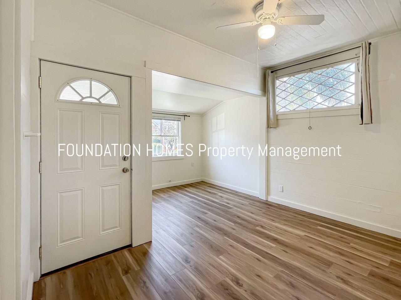 104A Palm Ave - Photo 4 of 11