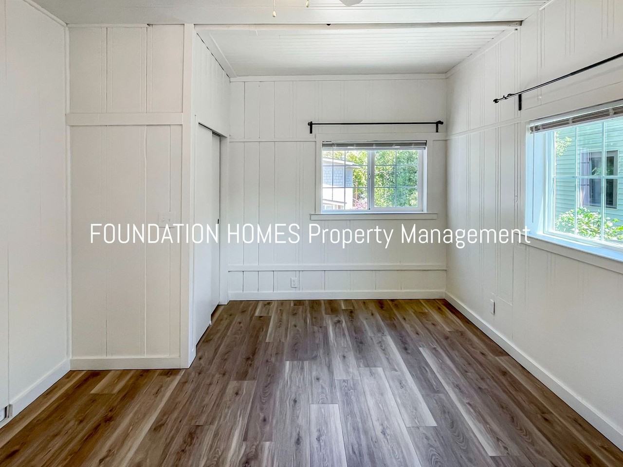 104A Palm Ave - Photo 5 of 11