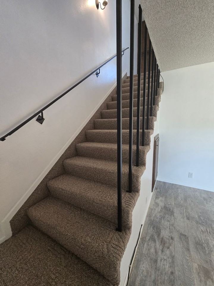 539 Sydnor Ave - Photo 6 of 24