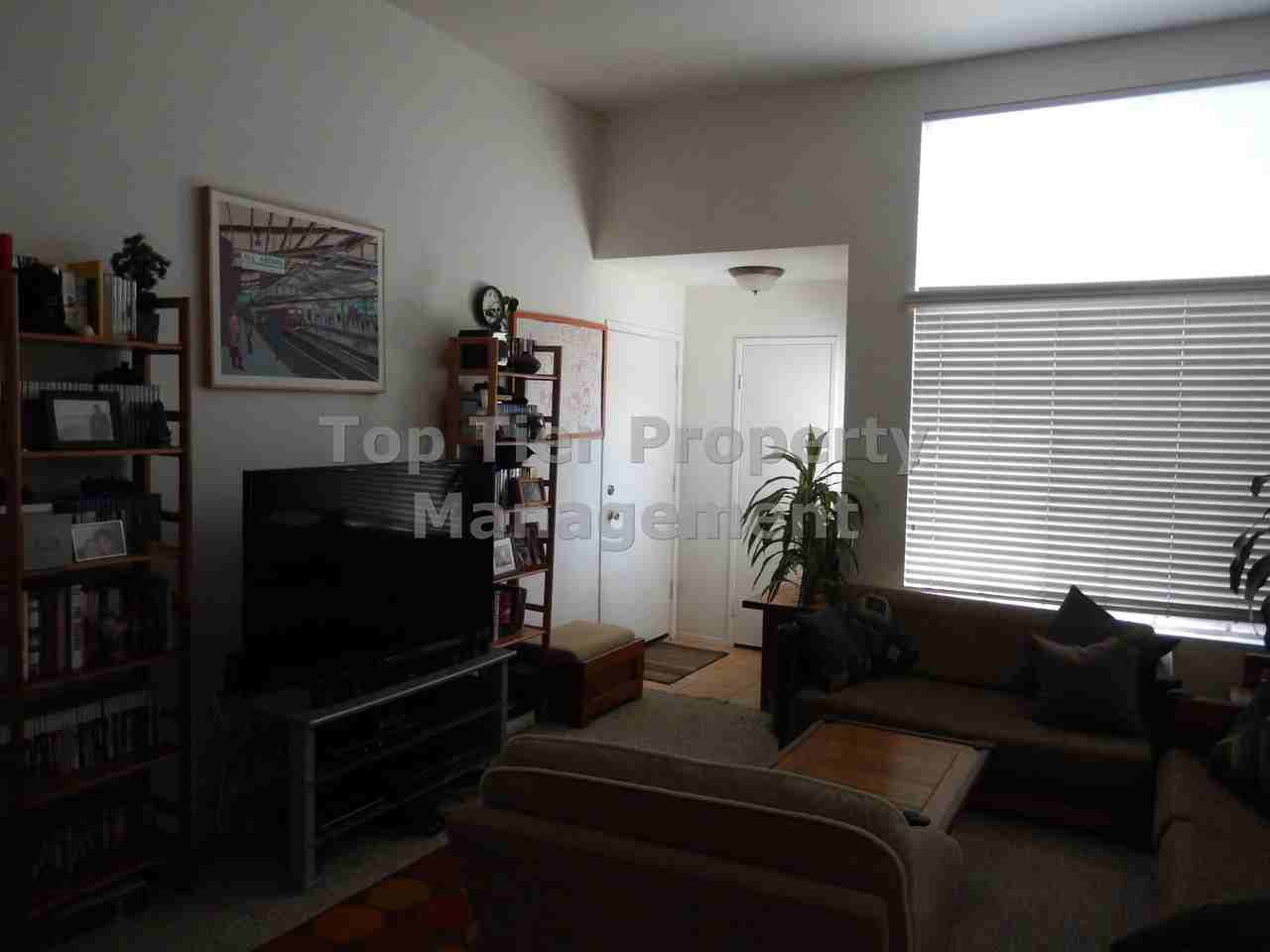2611 Regent Rd - Photo 5 of 20