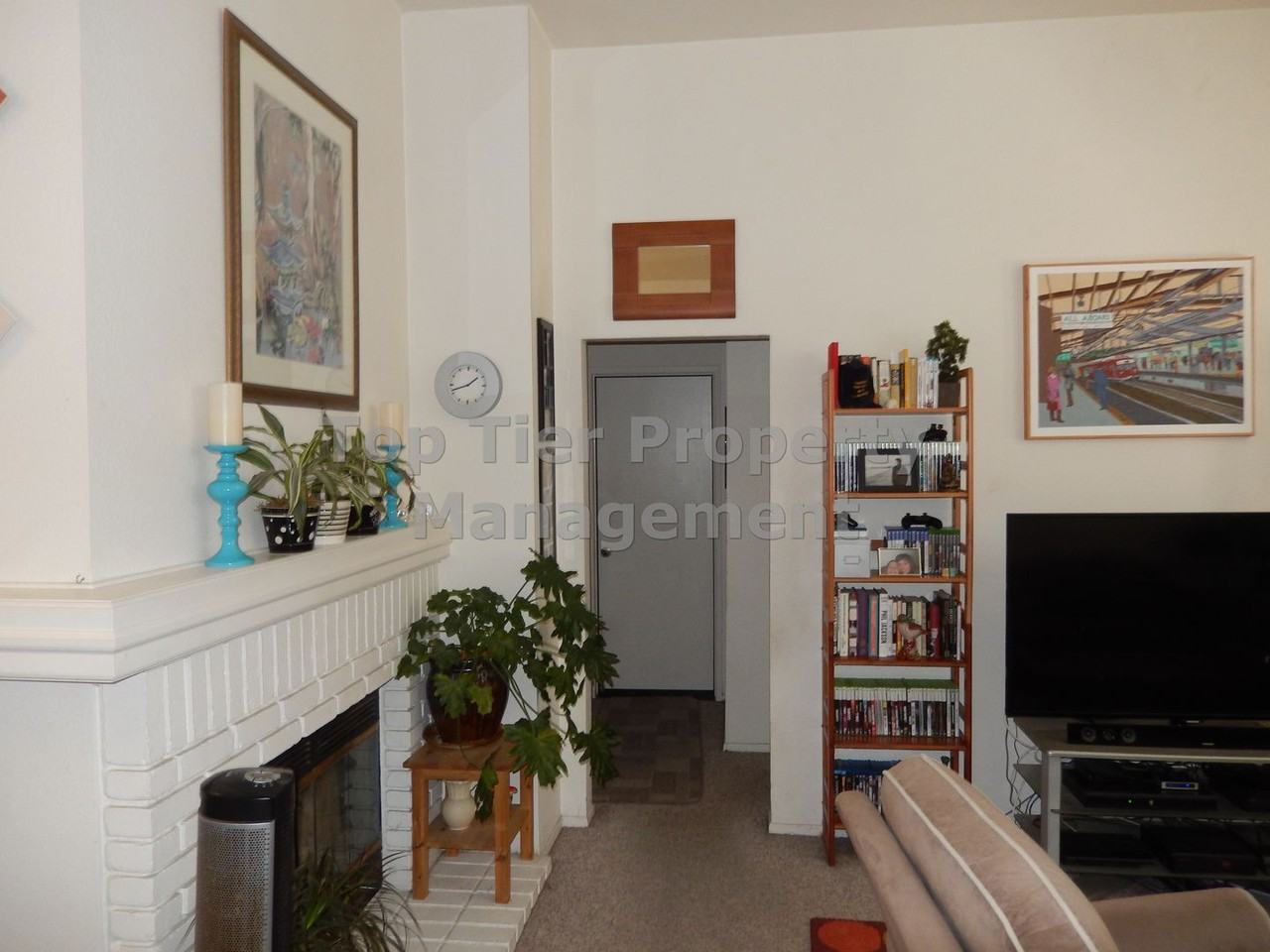 2611 Regent Rd - Photo 6 of 20